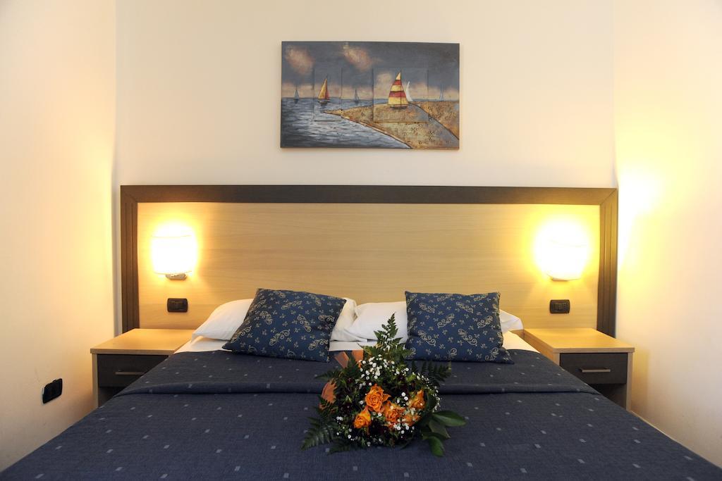 Hotel La Quercia Valmontone Cameră foto