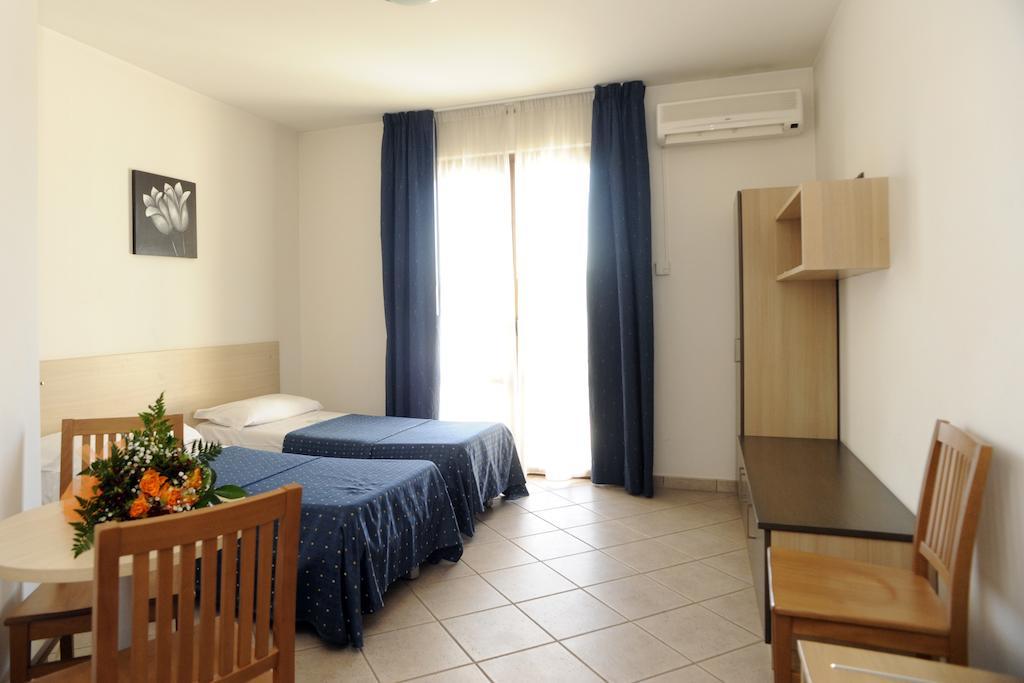 Hotel La Quercia Valmontone Cameră foto