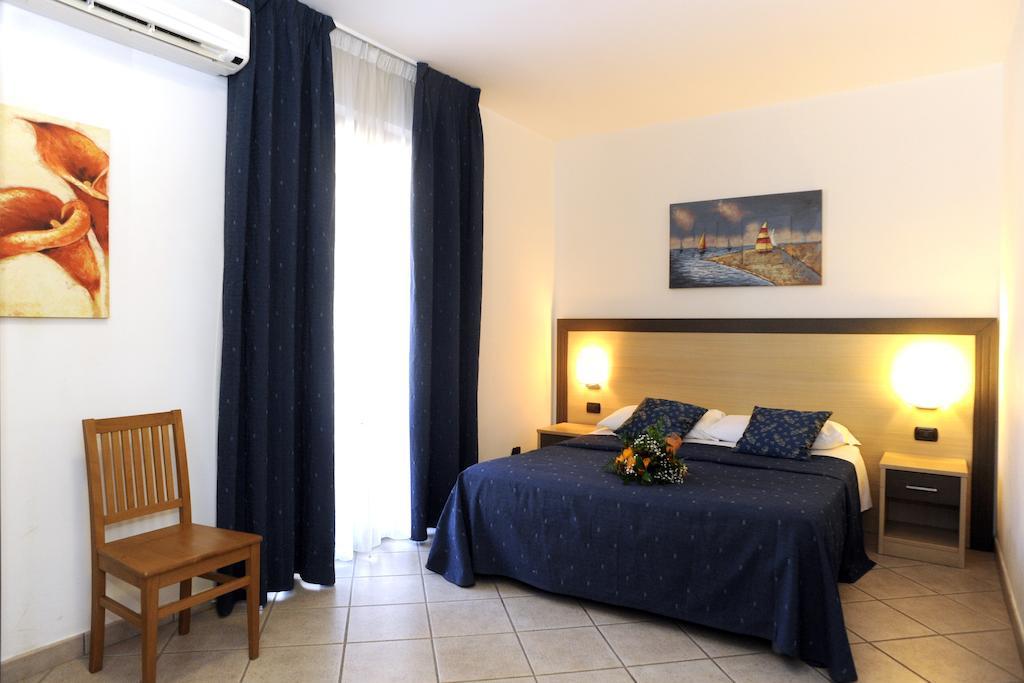 Hotel La Quercia Valmontone Cameră foto